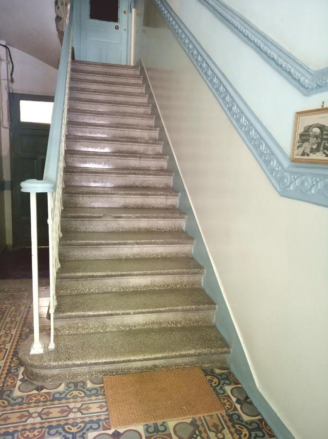 Bright Bright A Central Apartment With Balcony سالونيك المظهر الخارجي الصورة