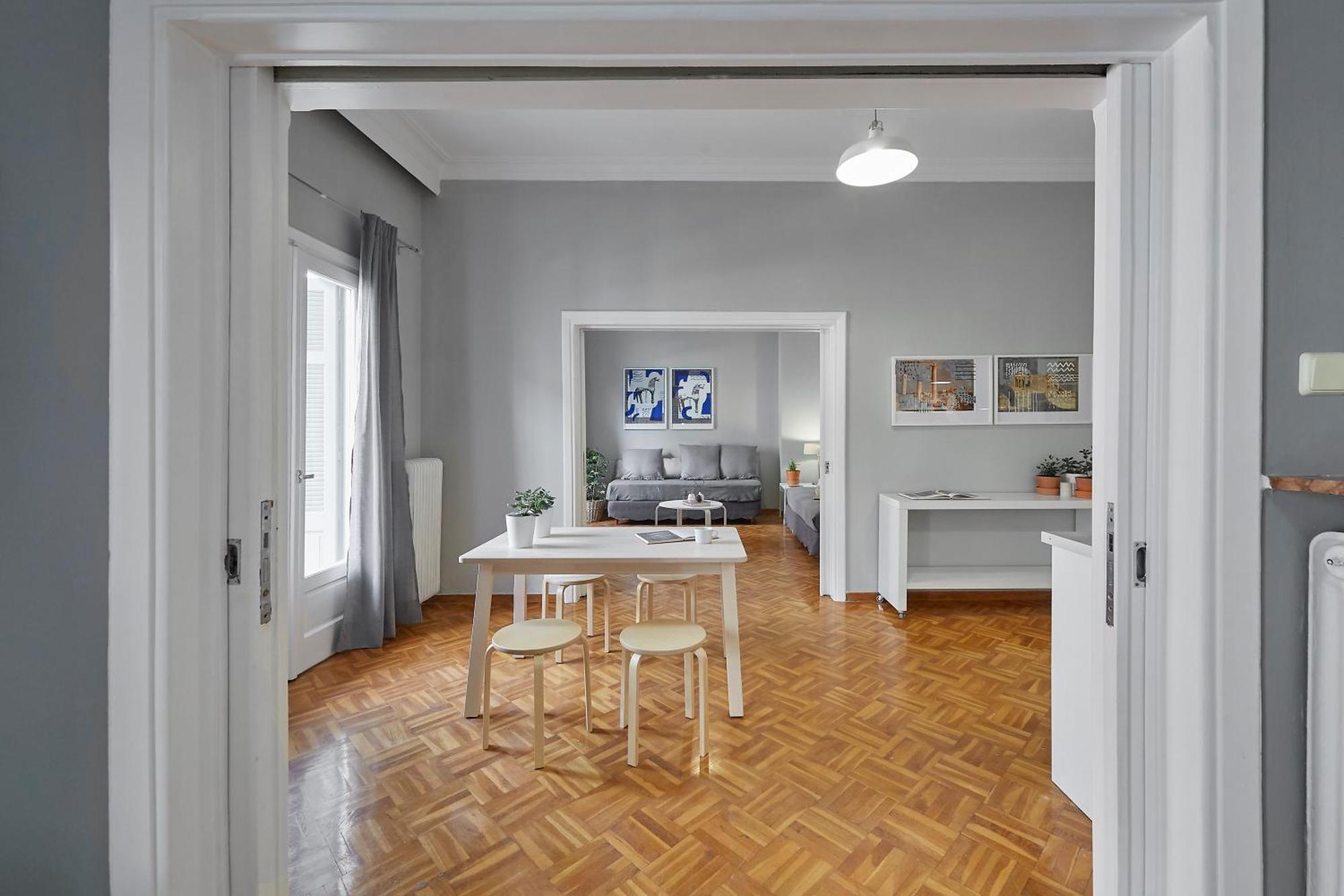 Bright Bright A Central Apartment With Balcony سالونيك المظهر الخارجي الصورة