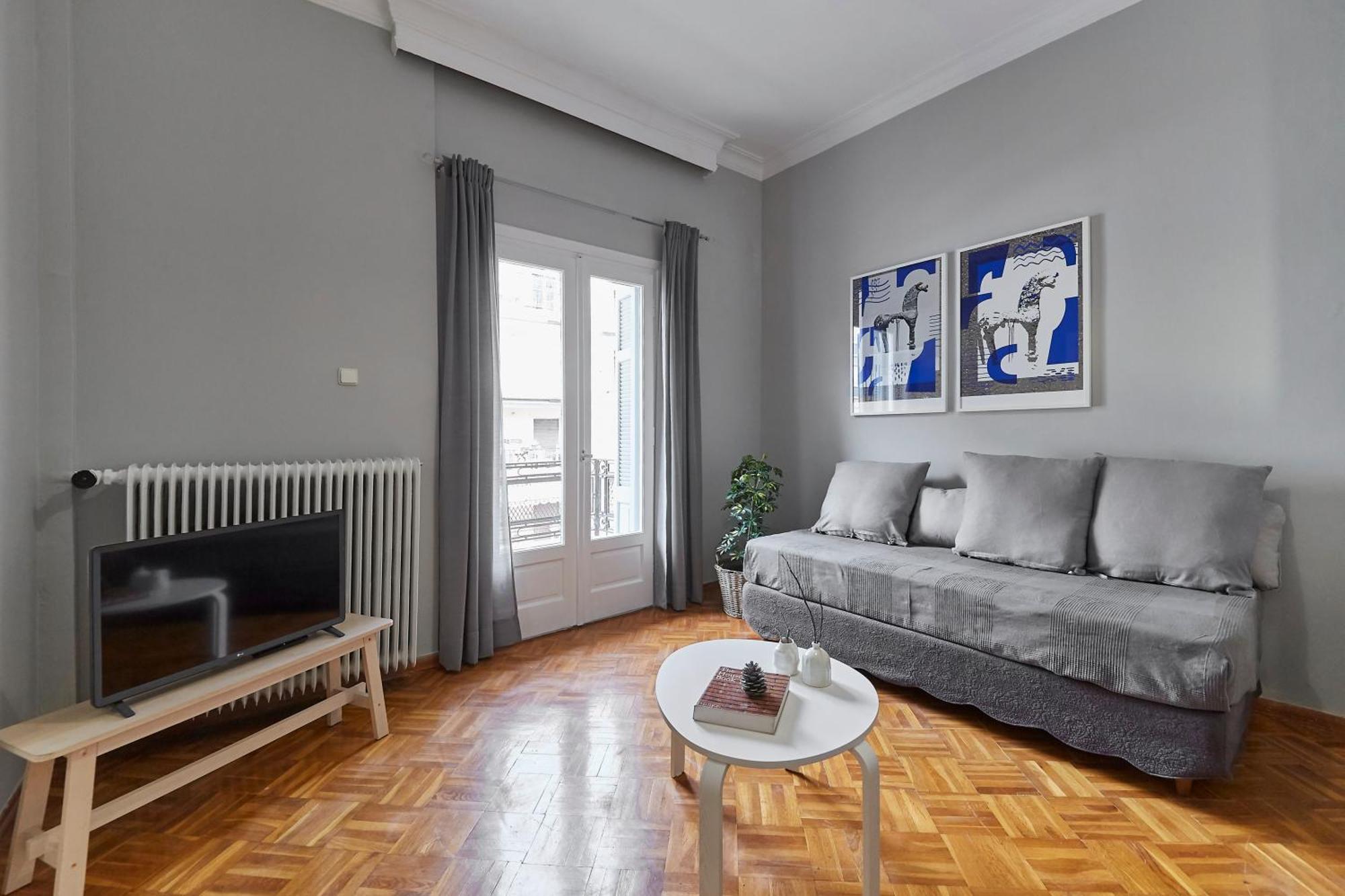 Bright Bright A Central Apartment With Balcony سالونيك المظهر الخارجي الصورة